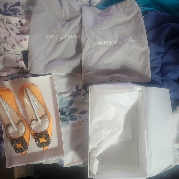 Manolo Blahnik - Picture 1 of 7